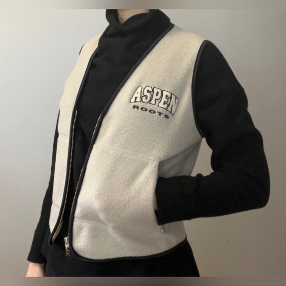 Vintage! ROOTS Canada Vest - Picture 4 of 4